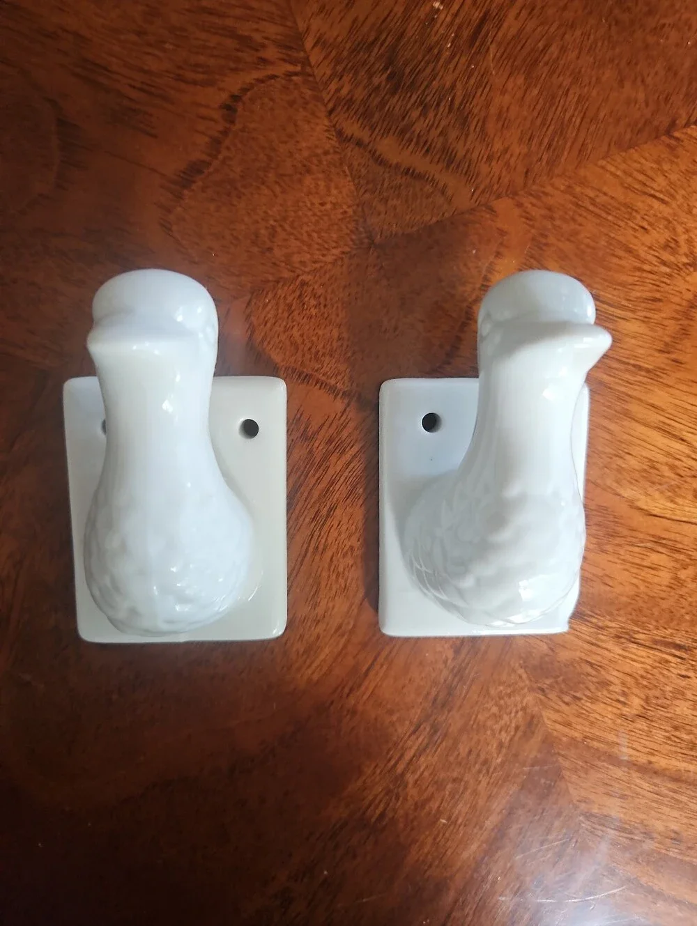 Vintage White Ceramic Farmhouse Geese Wall Hooks - Decorative Pair